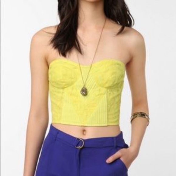 UO medium Pins & Needles sexy corset lace top - Picture 1 of 6